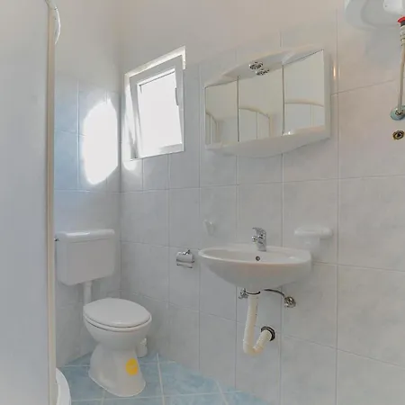 Apartament 1 Bedroom Amazing In Biograd