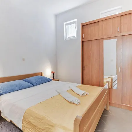 Apartament 1 Bedroom Amazing In Biograd Biograd Na Moru