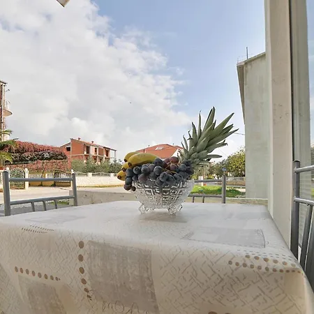 Apartament 1 Bedroom Amazing In Biograd