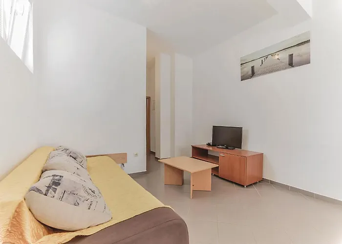 1 Bedroom Amazing In Biograd Biograd Na Moru