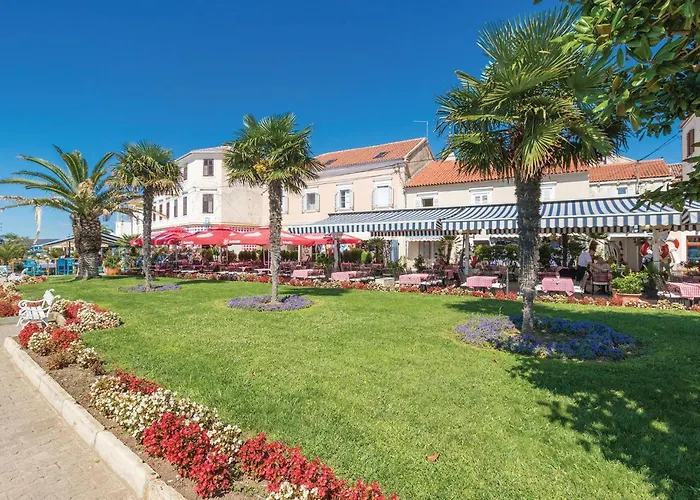 1 Bedroom Amazing In Biograd * Biograd Na Moru
