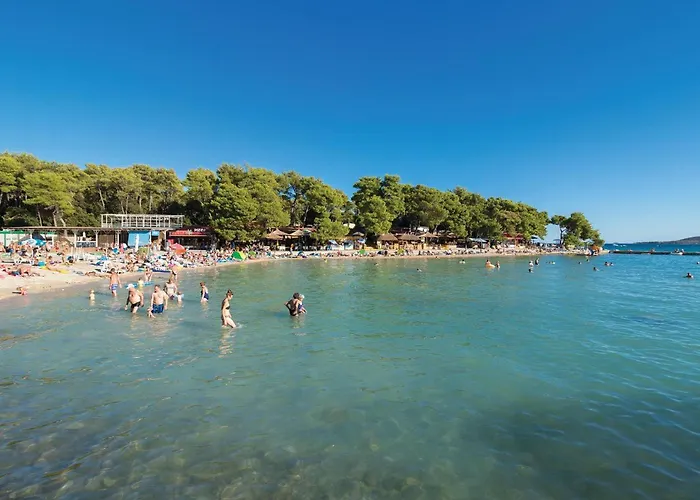 1 Bedroom Amazing In Biograd Apartamento